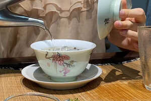 冲红茶要用多少度的水温（红茶多少度的水冲合适?）