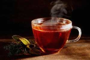 喝什么茶有助于调理肠胃（8款疏通肠胃茶配方泡法推荐）