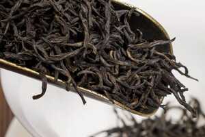 正山小种春茶秋茶有什么不一样？分辨正山小种春茶和秋茶的方法