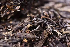 茶叶发霉是什么样子的？判断茶叶是否变质的方法