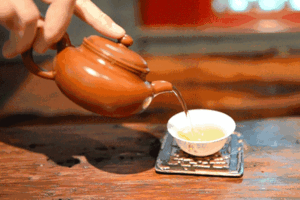 用紫砂壶喝茶要注意什么（紫砂壶喝茶有什么讲究）