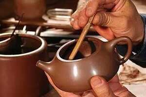喝完茶紫砂壶内部是擦干还是自然阴干