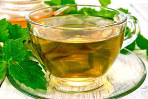 绿茶和陈皮泡水对人身体有什么好处