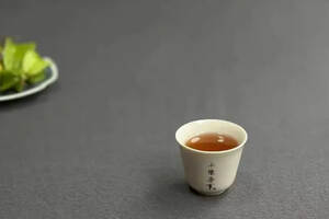 听说茶沫多的岩茶，无论水仙、肉桂、大红袍，茶汤喝起来更黏稠？