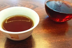 茶空空：详细讲讲普洱茶的香气味和汤感