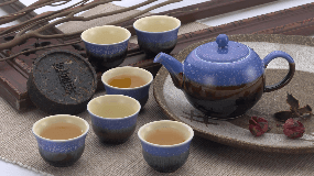 茶具闻香杯的使用方法