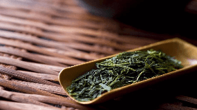乌龙茶与绿茶