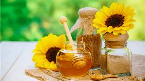 绿茶可以加蜂蜜吗（茶里面可以加蜂蜜吗）