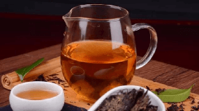 黑茶为什么要拼配茶梗？
