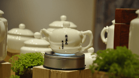 茶叶的嫩度通常与泡茶水温成反比