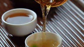 陶瓷茶叶罐单罐礼盒茶叶包装春茶绿茶防潮密封罐