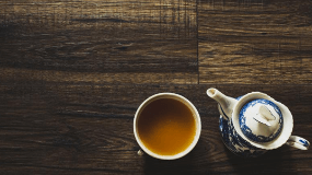 茶，让人灵境；茶，让心悠闲