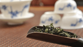 青茶与乌龙茶的区别