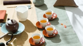 低坲普洱藏茶的吃法