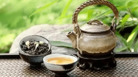 用英文介绍茶文化的历史