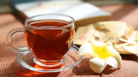 采花宜红工夫茶是芽茶