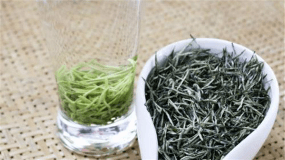 茶叶绿茶罐装