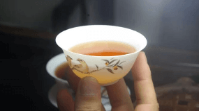 茶文化起源于哪个朝代