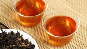 黑茶和普洱茶