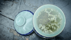 茶文化：老北京人如何喝盖碗茶？