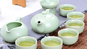 什么茶具能保持茶叶不变色？