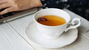 如何预防喝茶，喝成“黄牙”？