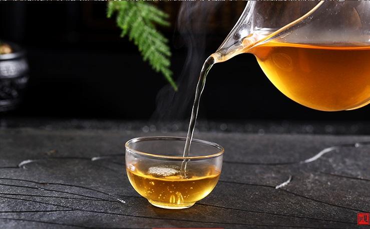 喝普洱茶会对胃病患者有坏处吗（喝普洱茶对胃病患者有影响吗）