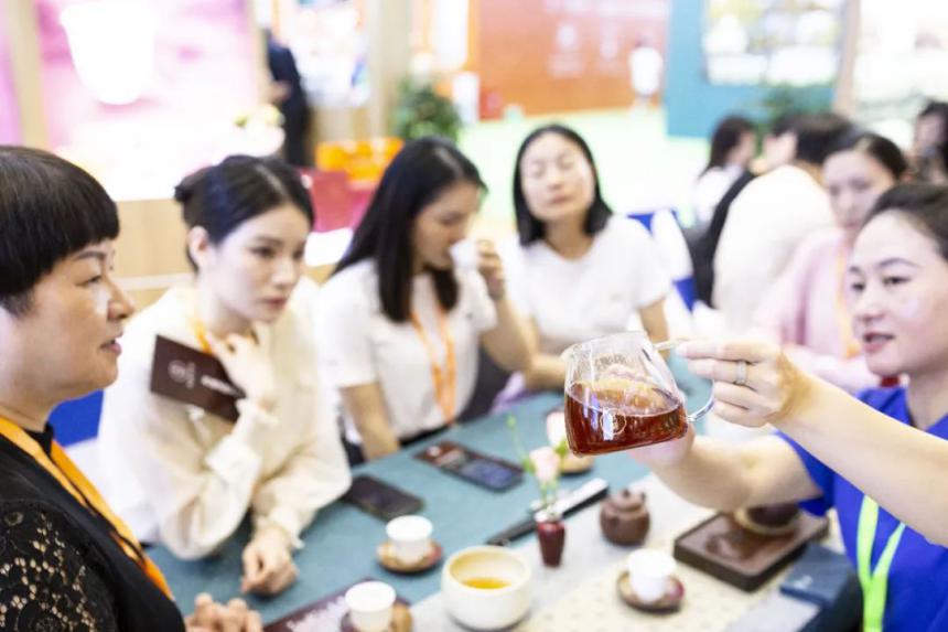 双陈2022厦门茶博会收官：“年份普洱茶”聚势，传递高品质茶生活