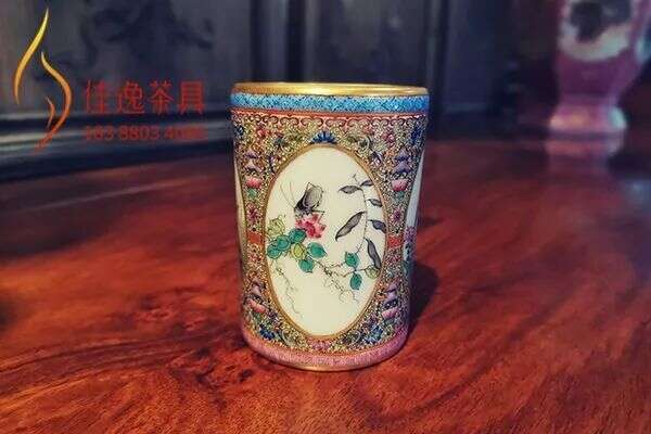 佳逸茶具 | 瓷器中的皇后——珐琅彩