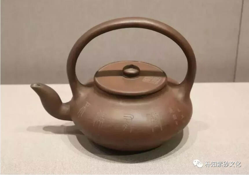 紫砂故事丨这把北京故宫博物院馆藏品背后的故事