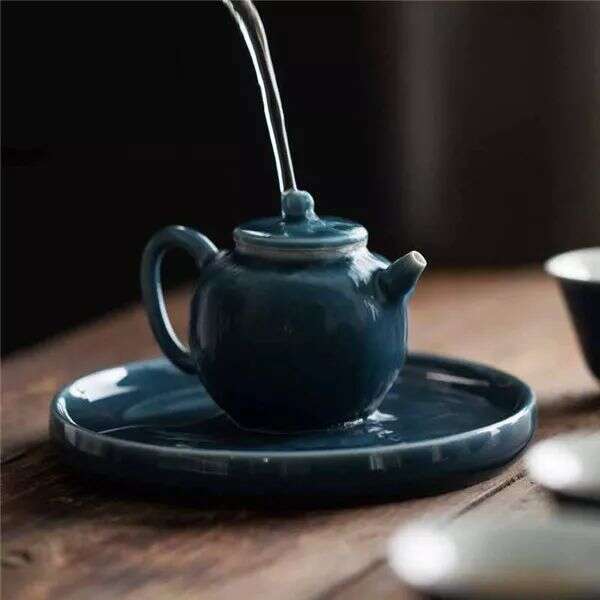 佳逸茶具 | 颜色釉瓷怎么来的，有毒吗？