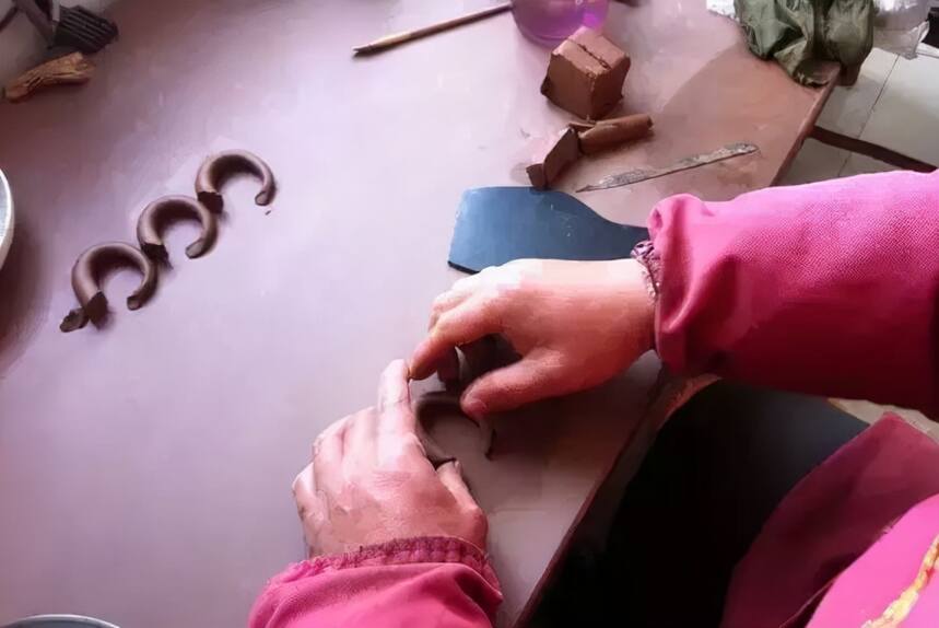 做好一把传统工艺紫砂壶必须经过的20道工序