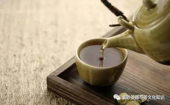 进来看看，中医教你如何喝茶。
