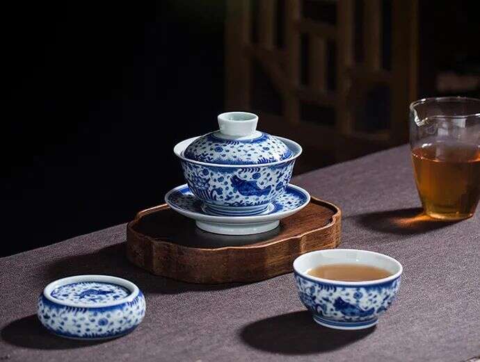 佳逸茶具 | 中国传统瓷纹饰——年年有鱼之“鱼藻纹”