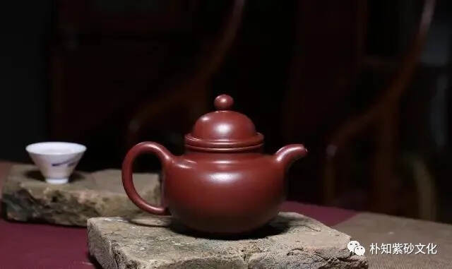 世间茶具称为首，紫砂当如此