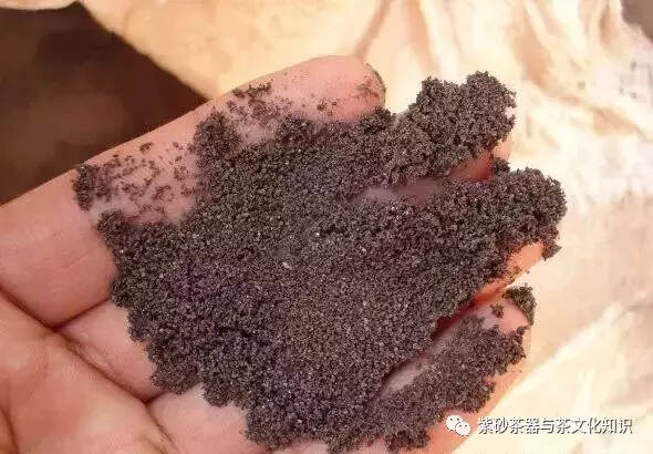 紫砂壶泥料的粗细和透气性有关吗？