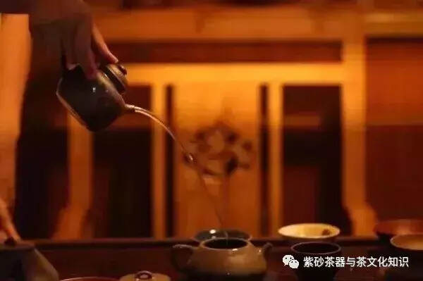 紫砂壶适宜泡什么茶？和壶型、大小有关吗？