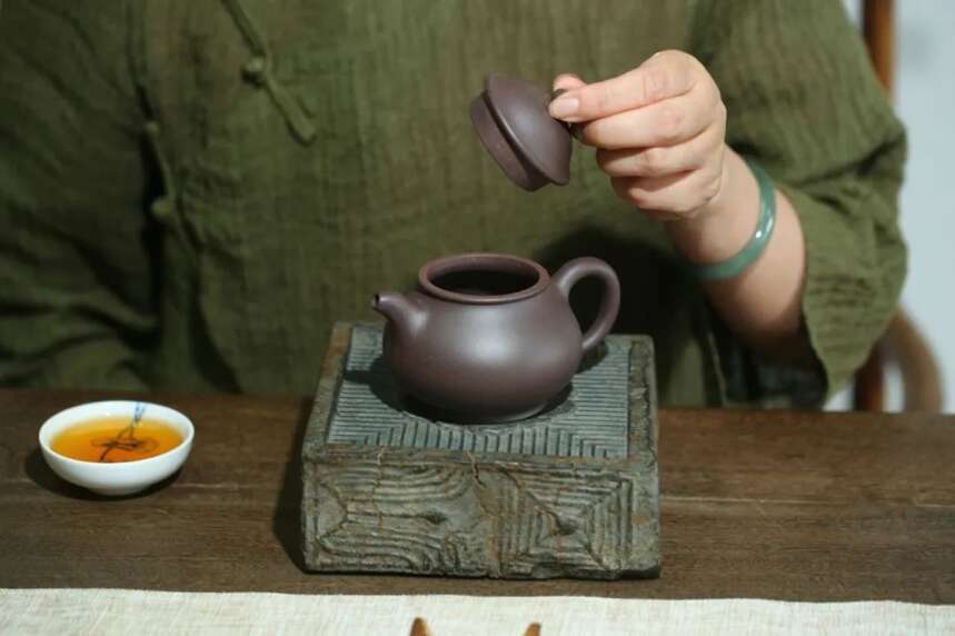 紫砂答疑 | 什么茶用盖碗？什么茶用紫砂壶？