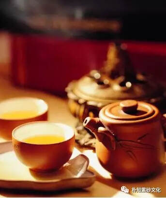 紫砂壶为什么宜茶，如何配茶！（一）