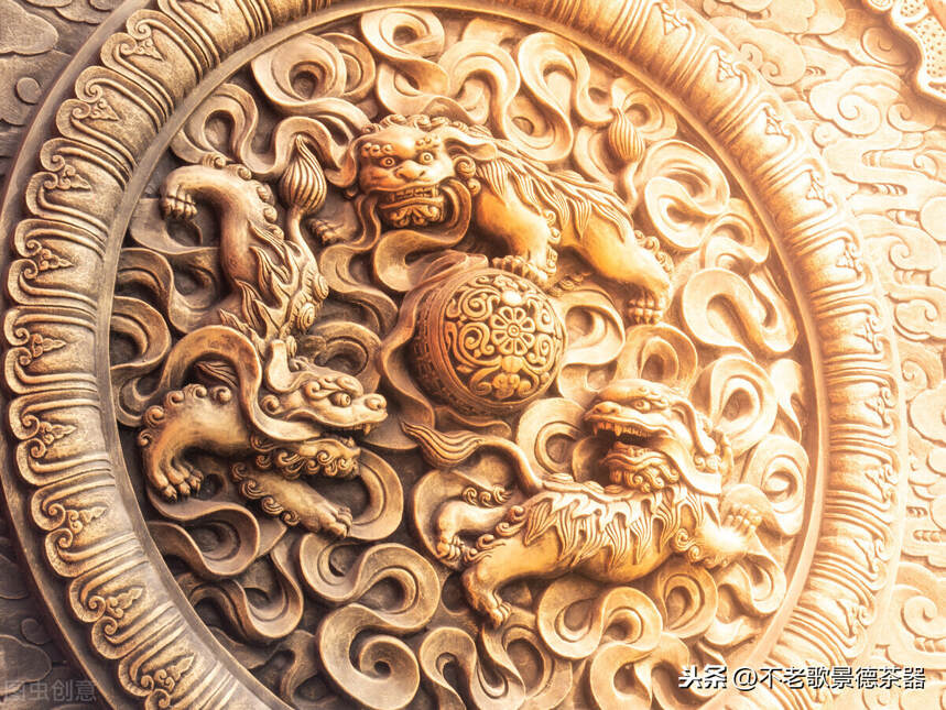 从西到东，从佛入俗，看狮子如何自门前石像一跃而上陶瓷画片