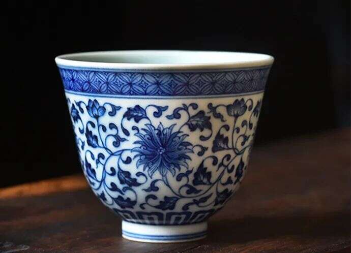 佳逸茶具 | 中国传统瓷纹饰——缠枝莲