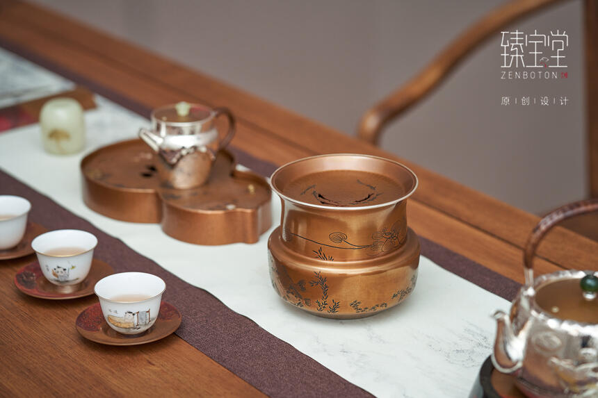 关于茶具你知道多少？茶席上的建水有什么用？