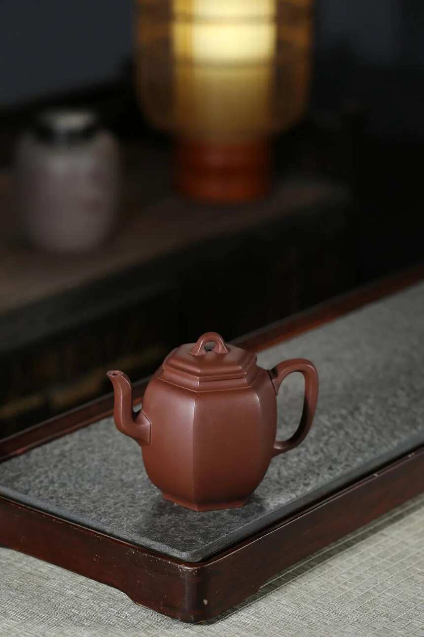 「六方宫灯」范林强 （国助理工艺美术师）宜兴原矿紫砂茶壶
