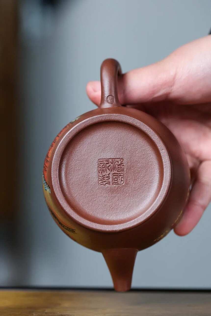 「潘国新」汉瓦宜兴原矿紫砂茶壶