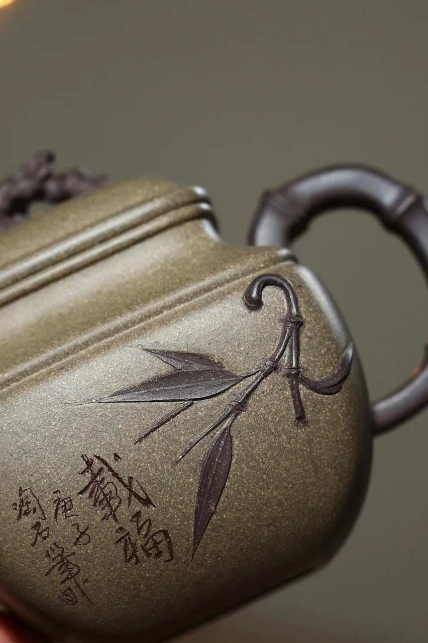 「太湖石·载福」蔡一强 （国助理工艺美术师）宜兴原矿紫砂茶壶