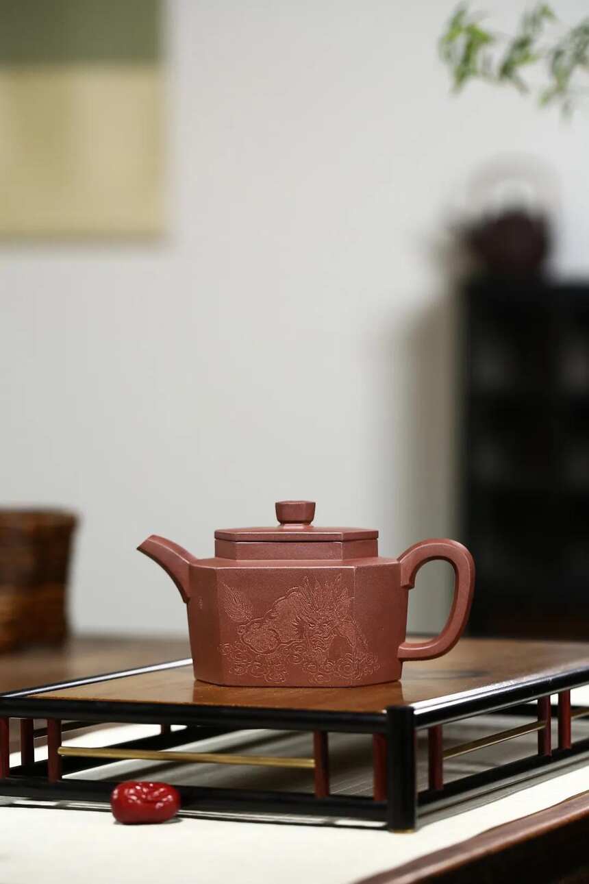 「菱六方」陈晔（国工艺美术师）宜兴原矿紫砂茶壶