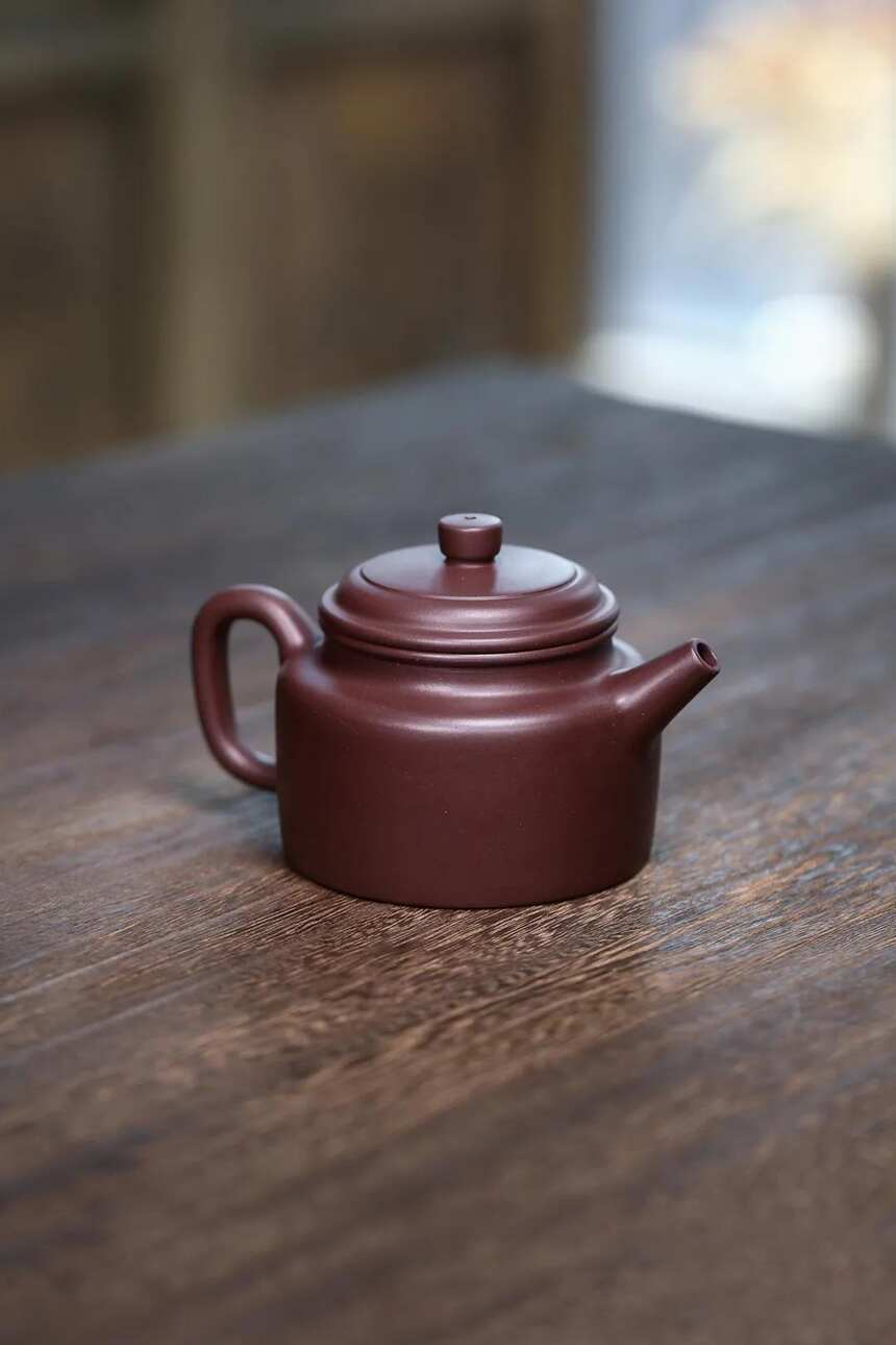 德钟·陈腐老紫泥·270cc·7孔·张磊（制）宜兴原矿紫砂茶壶
