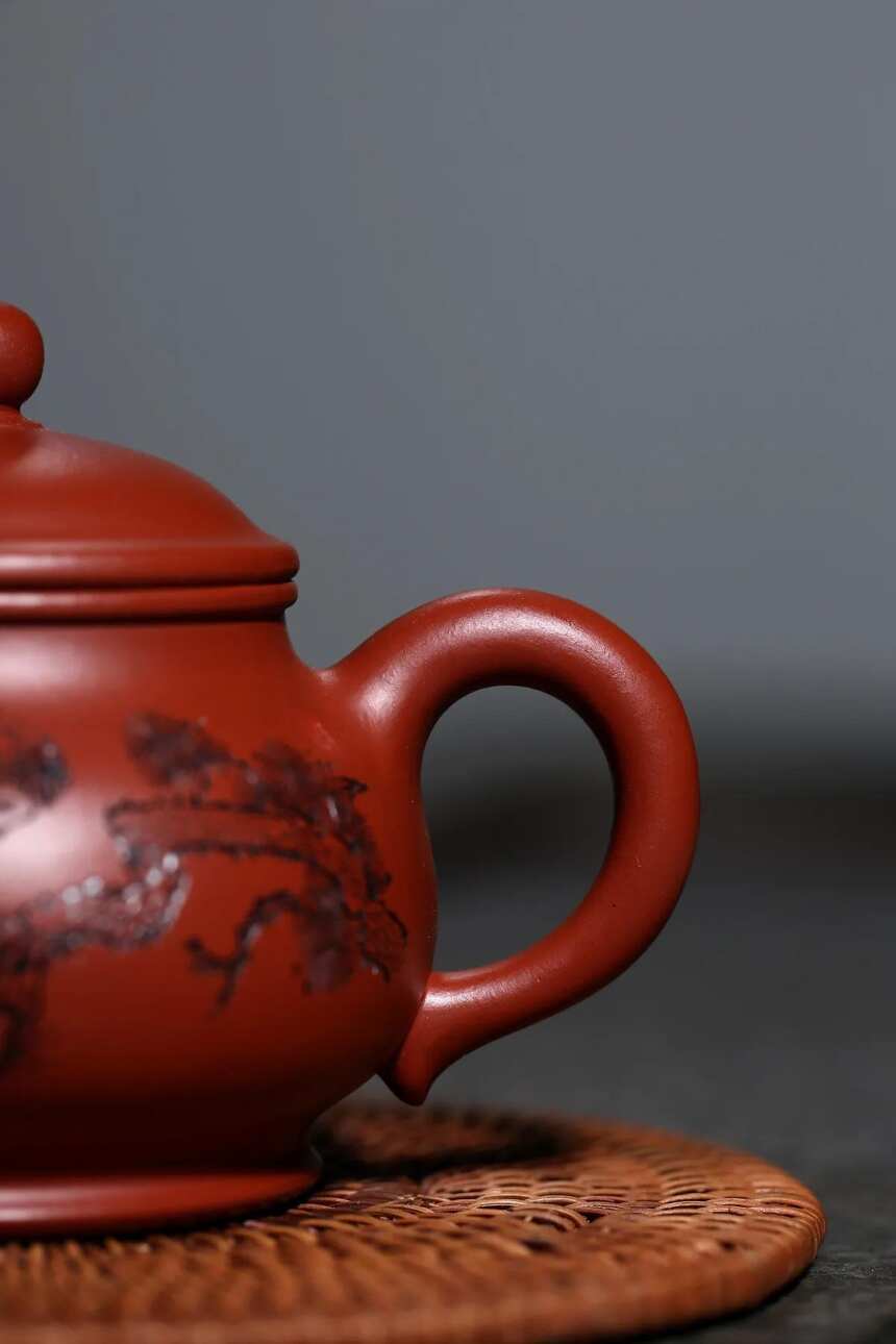 刘莹 「品名」：潘壶 稀有大红袍 「容量」：300cc