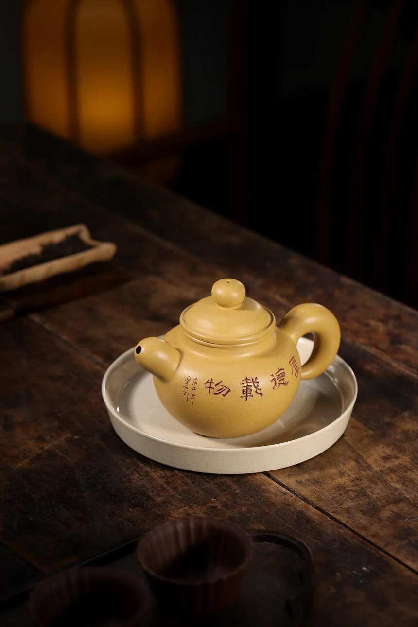 「莲子」蔡一强 （国助理工艺美术师）宜兴原矿紫砂茶壶