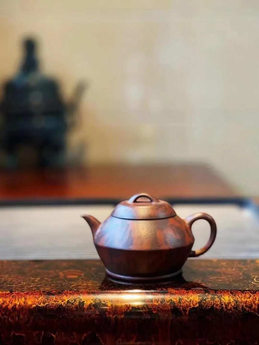 惠祥云老师极具个人特色的泥料，搭配实用的器型，茶人首选